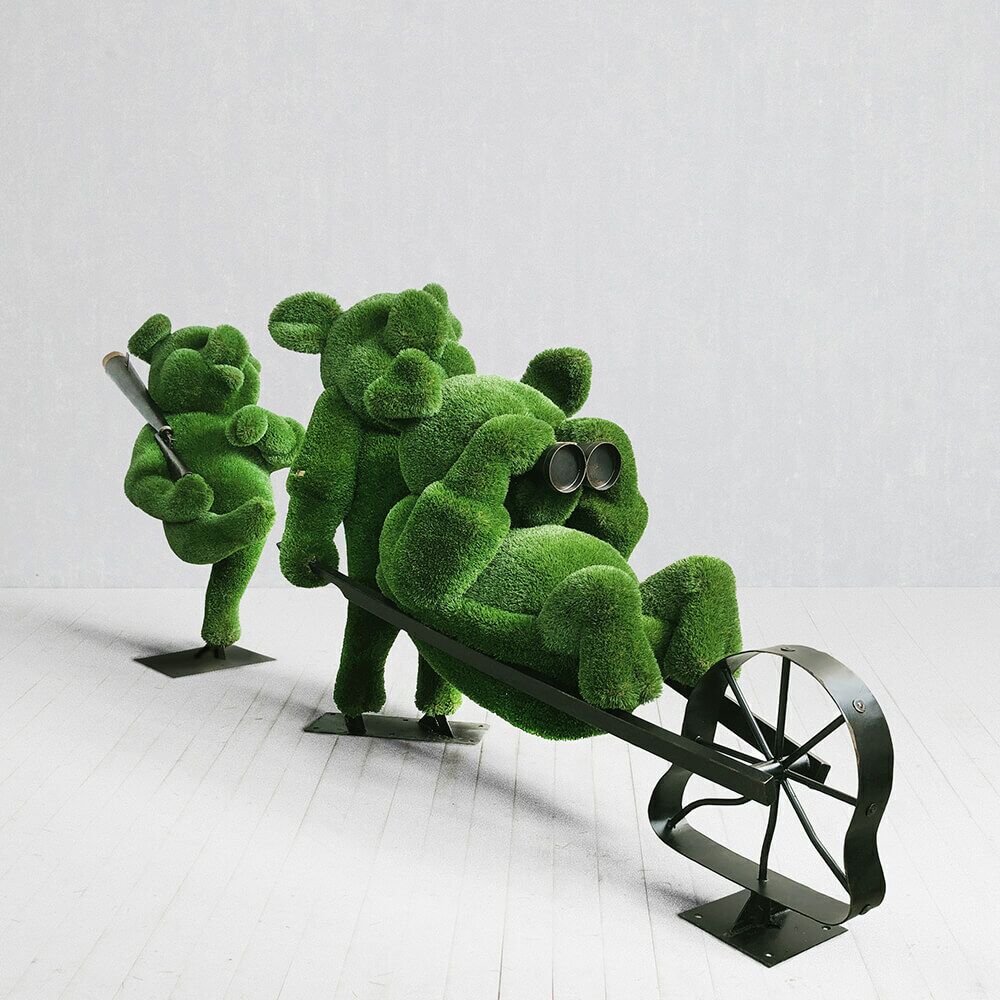  Topiary Gartenfigur Schweinchen Aus Metall, GFK & Kunstrasen - 3 Kleine Schweinchen