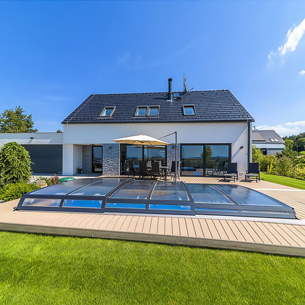  Ultraflache Poolüberdachung Aus Aluminum & Polycarbonat - Sonderanfertigung - Chrysopal