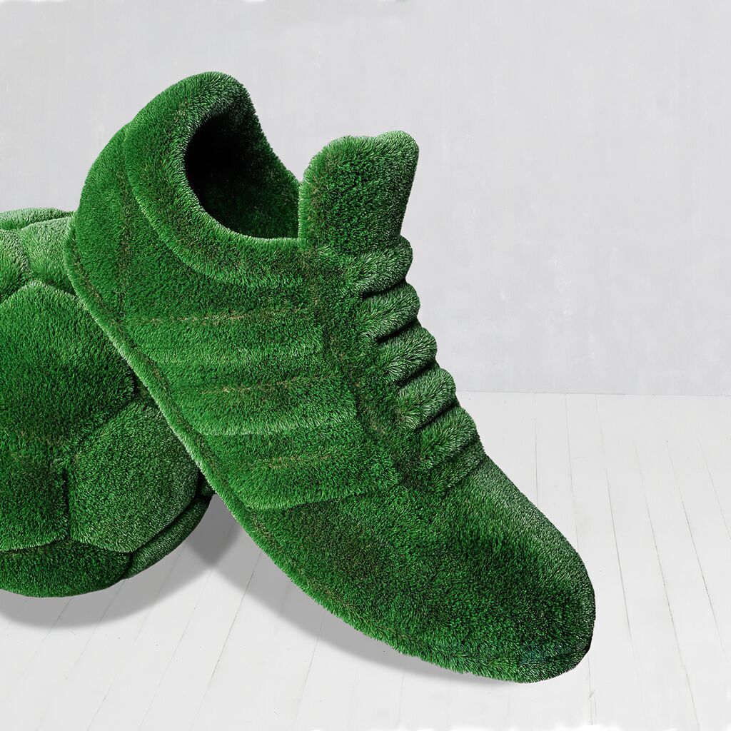  XXL Fußballschuh Topiary Als Außergewöhnliche Gartendeko - Scarpa